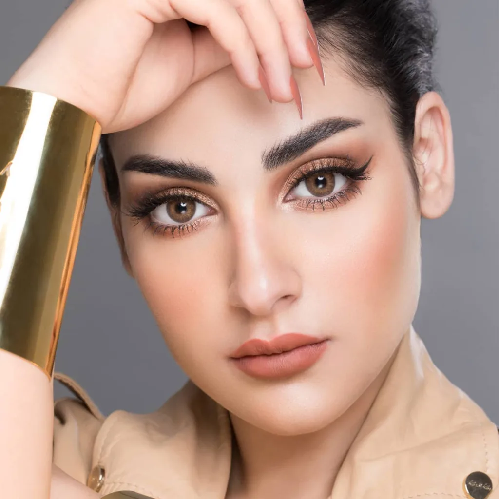 Mylense Oro brown colored contact lenses worn