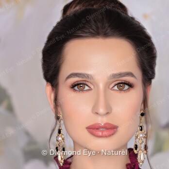 Naturèl La Brown – colored contact lenses