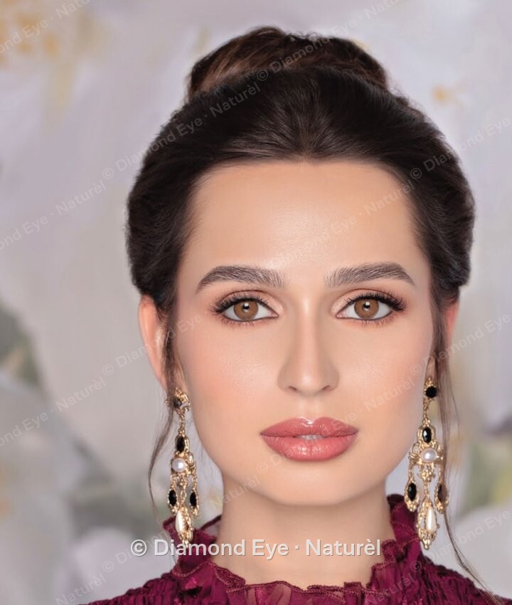 Naturèl La Brown – colored contact lenses
