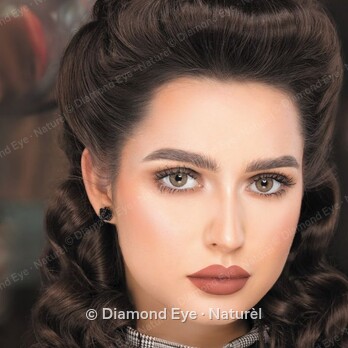 Naturèl La Hazel – colored contact lenses