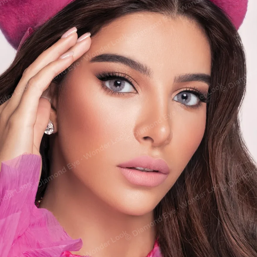 Naturèl Core Onyx – colored contact lenses